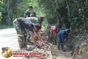 Satgas TMMD ke-126 Perbaiki Saluran Air di Desa Nagacipta, Bekasi